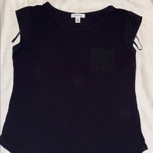 Calvin Klein Women’s Pocket Tee Ultrasoft